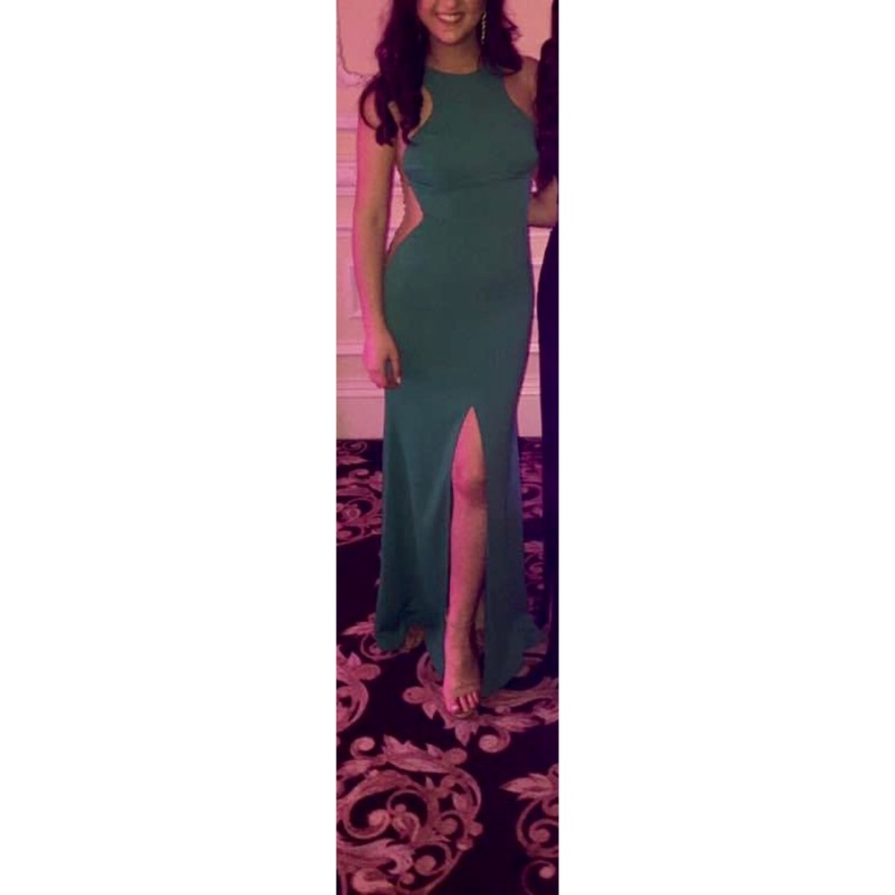 Nicole Bakti Green Gown
